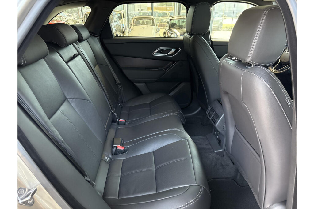 Land Rover Range Rover Velar P400e AWD Belgravia Satin Edition, foto 5 van 33
