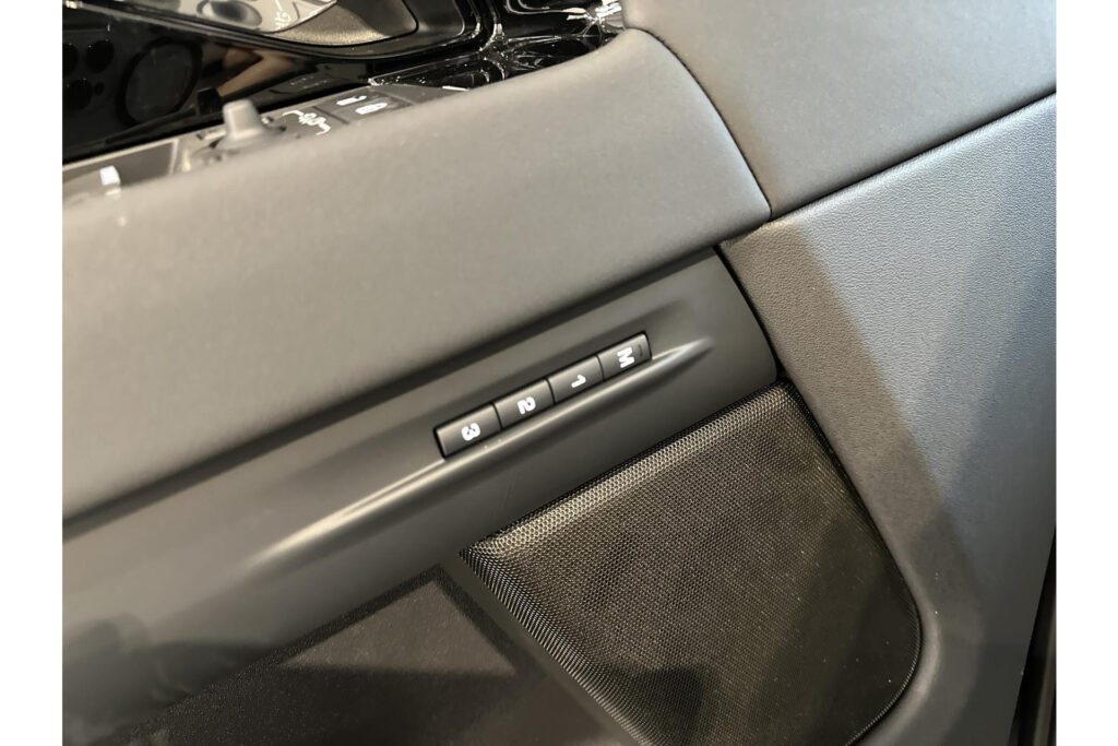 Land Rover Range Rover Evoque P270e Business Dynamic Edition, foto 12 van 31