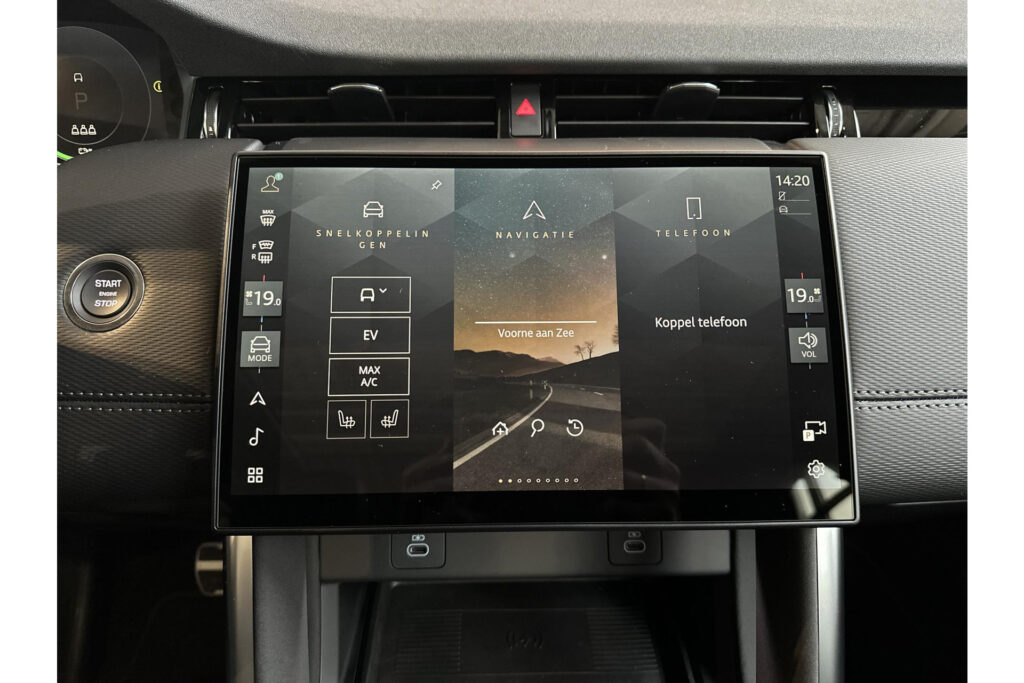 Land Rover Discovery Sport P270e Business Edition, foto 15 van 30