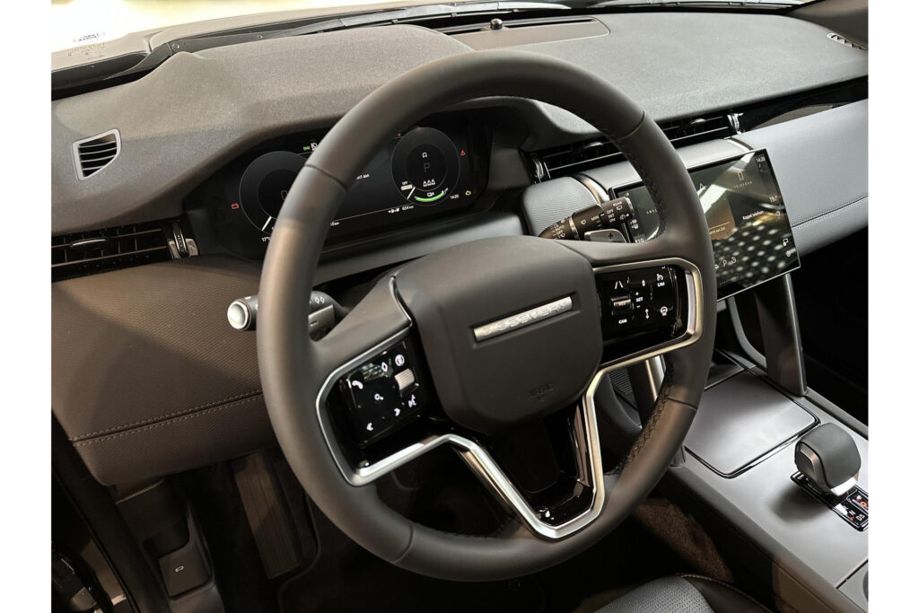 Land Rover Discovery Sport P270e Business Edition, foto 17 van 30