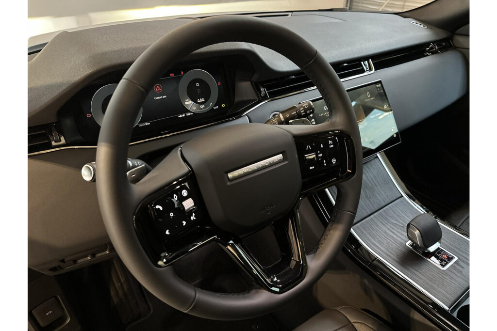 Land Rover Range Rover Evoque P270e Business Dynamic Edition, foto 17 van 31