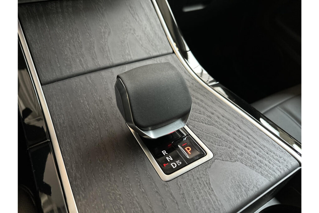 Land Rover Range Rover Evoque P270e Business Edition, foto 16 van 31