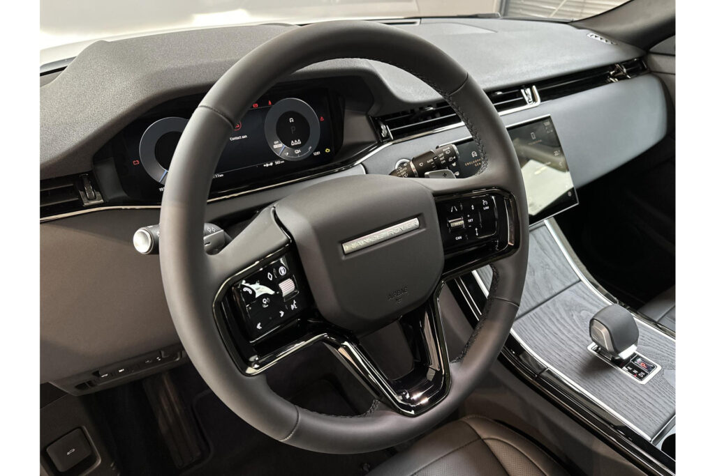Land Rover Range Rover Evoque P270e Business Edition, foto 17 van 31