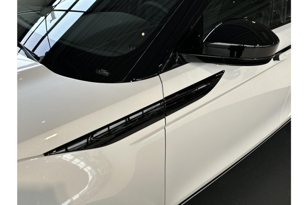 Land Rover Range Rover Evoque P270e Business Edition, foto 22 van 31