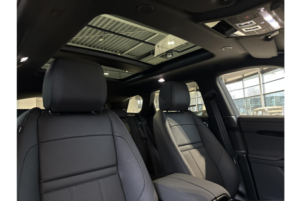 Land Rover Range Rover Evoque P270e Dynamic SE, foto 14 van 55