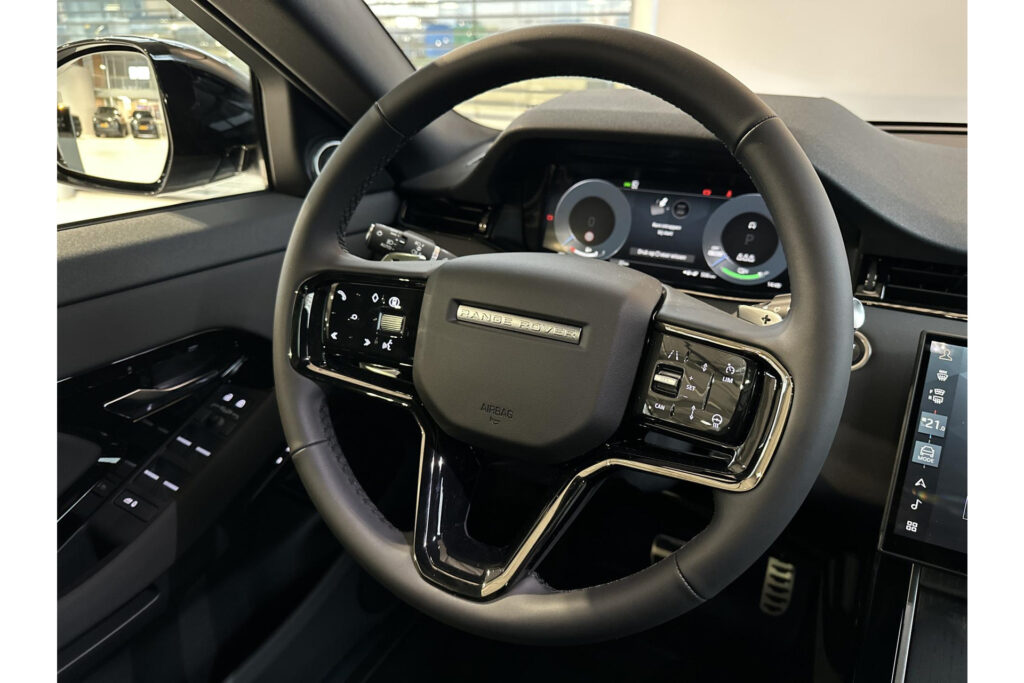 Land Rover Range Rover Evoque P270e Dynamic SE, foto 17 van 55