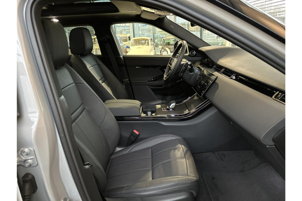 Land Rover Range Rover Evoque P270e Dynamic SE, foto 27 van 55