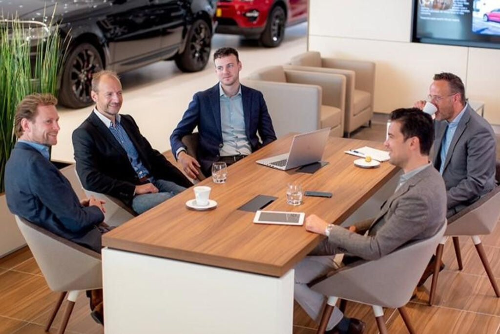 Land Rover Range Rover Evoque P270e Dynamic SE, foto 55 van 55