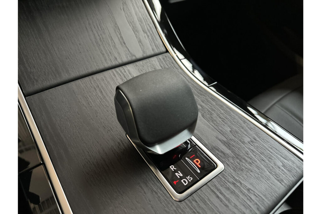 Land Rover Range Rover Evoque P270e Business Dynamic Edition, foto 16 van 31