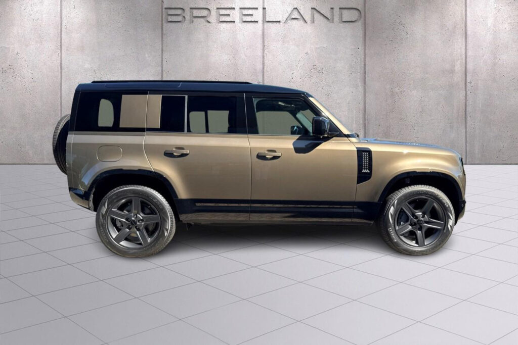 Land Rover Defender 110 P300e Dynamic SE Edition, foto 6 van 25