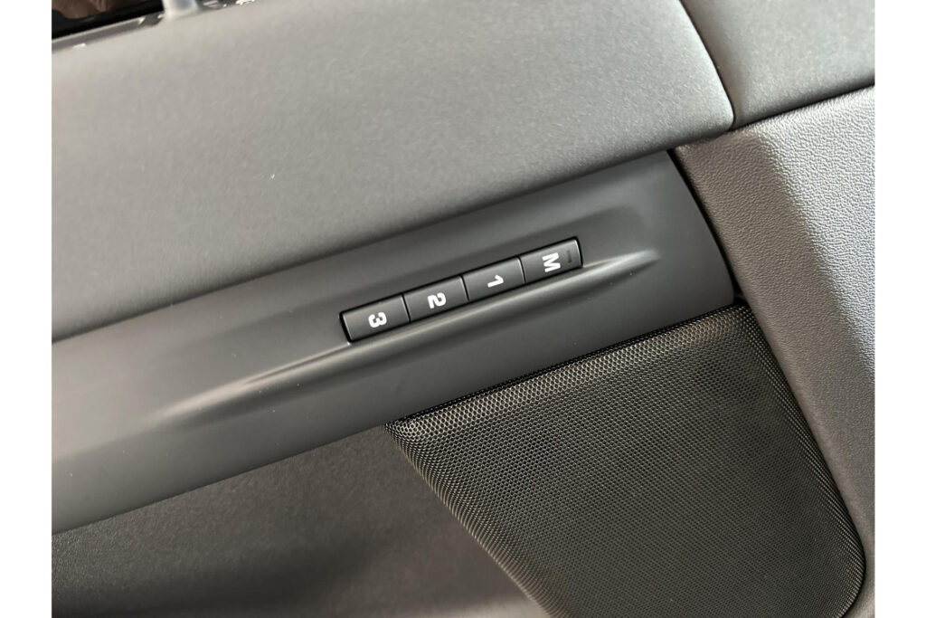 Land Rover Range Rover Evoque P270e Dynamic SE, foto 12 van 26