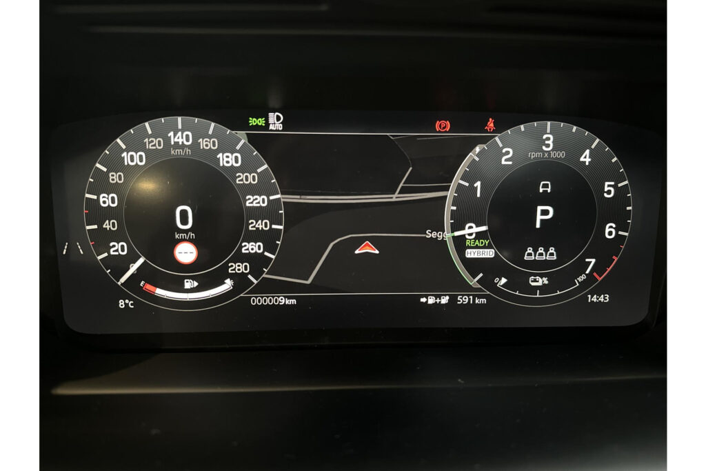 Land Rover Discovery Sport P270e Business Landmark Edition, foto 18 van 26