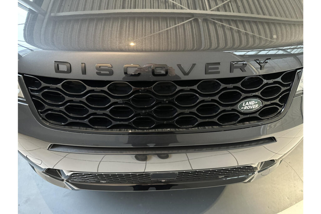 Land Rover Discovery Sport P270e Business Landmark Edition, foto 25 van 26