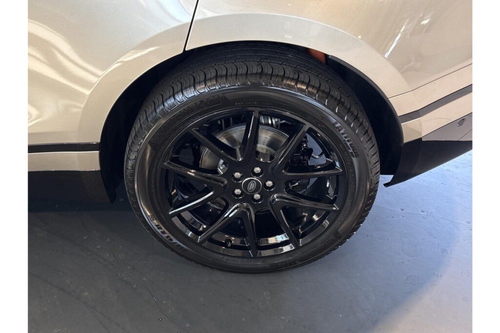 Land Rover Range Rover Velar P400e Belgravia Edition, foto 9 van 25