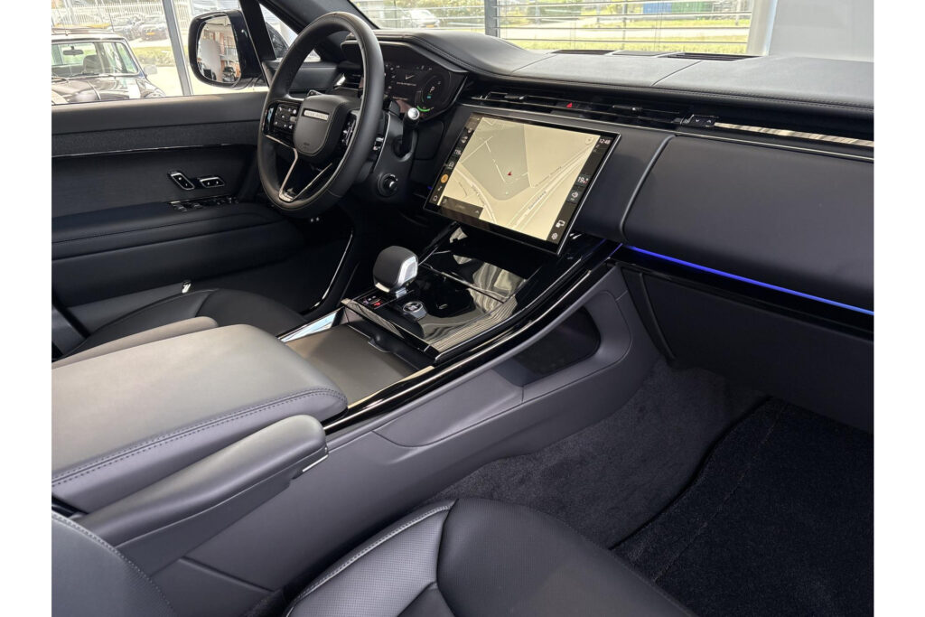 Land Rover Range Rover Sport P460e Santorini Momentum Edition, foto 23 van 31