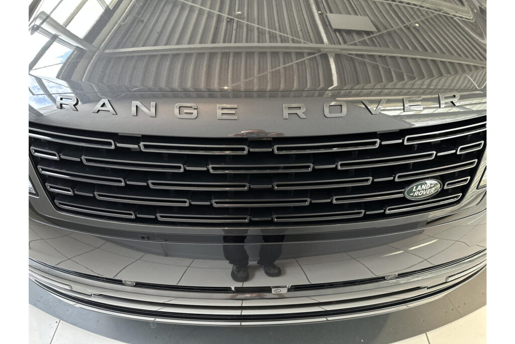 Land Rover Range Rover P550e Autobiography, foto 23 van 24