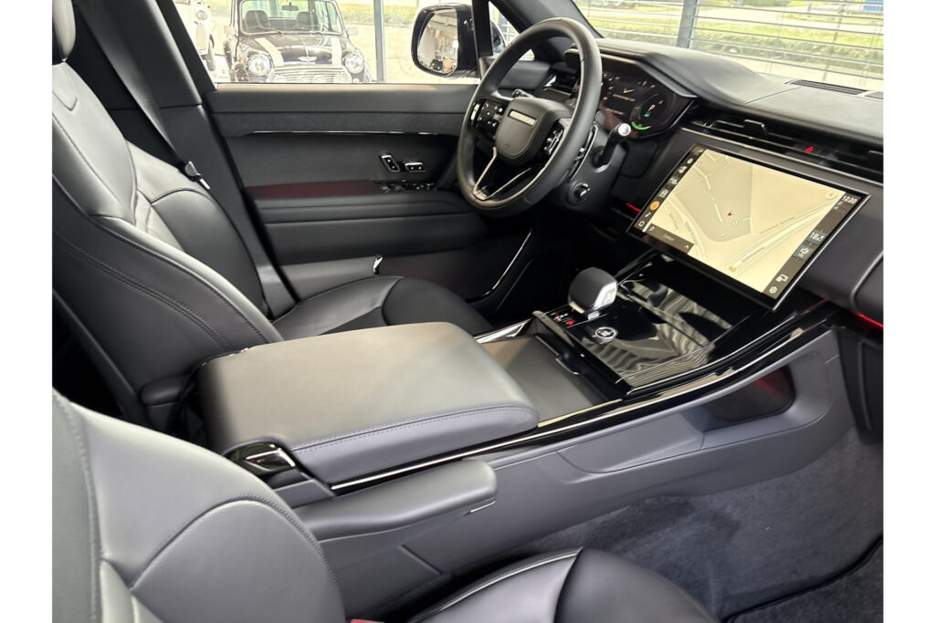 Land Rover Range Rover Sport P460e Santorini Momentum Edition, foto 25 van 29