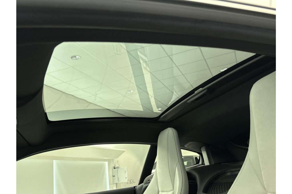 Jaguar F-TYPE P300 Coupe, foto 11 van 24