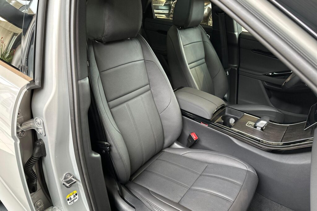 Land Rover Range Rover Evoque P270e SE Dynamic Edition, foto 10 van 28