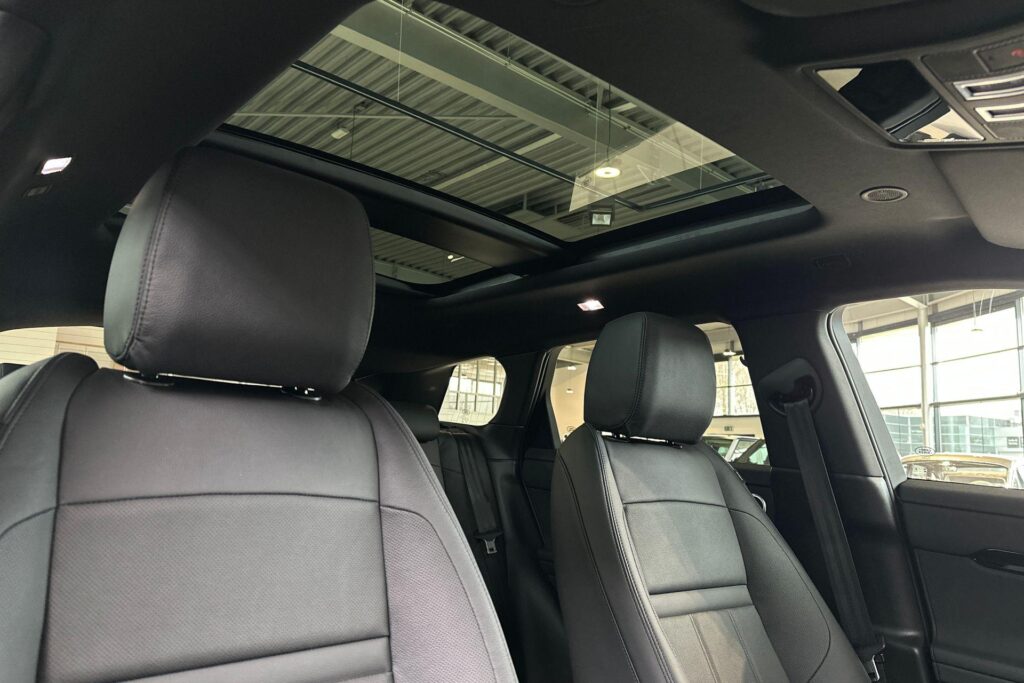 Land Rover Range Rover Evoque P270e SE Dynamic Edition, foto 14 van 28