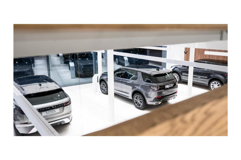 Land Rover Range Rover Evoque P270e SE Dynamic Edition, foto 30 van 31