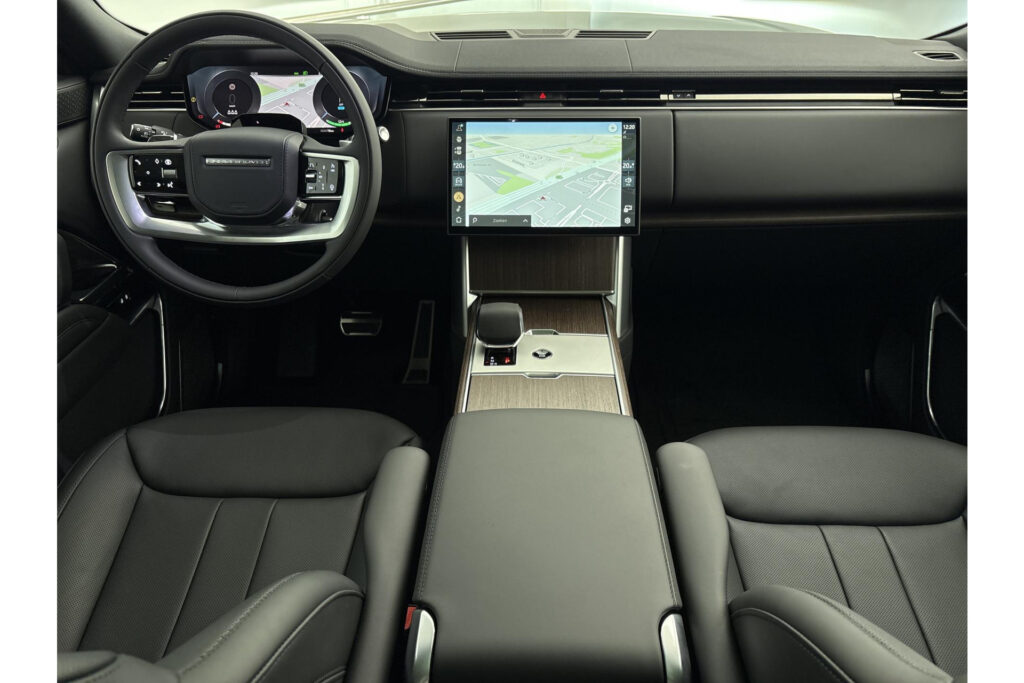 Land Rover Range Rover P460e HSE, foto 10 van 44