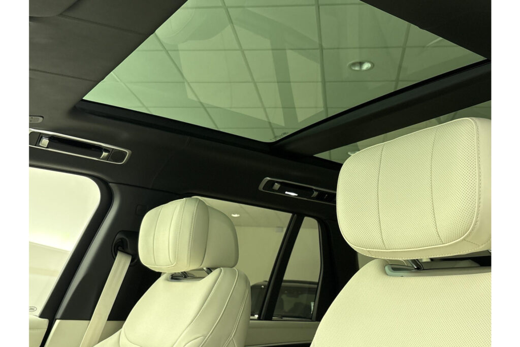 Land Rover Range Rover P550e Autobiography, foto 11 van 47