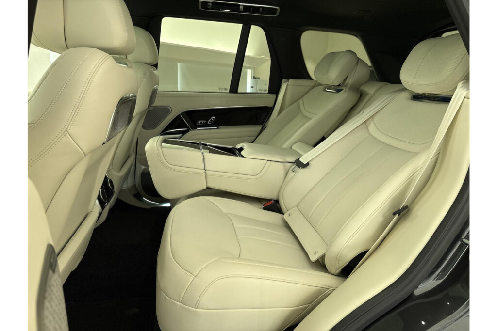 Land Rover Range Rover P550e Autobiography, foto 12 van 47