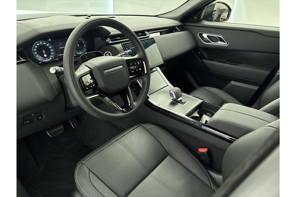Land Rover Range Rover Velar P400e Belgravia Edition, foto 11 van 46