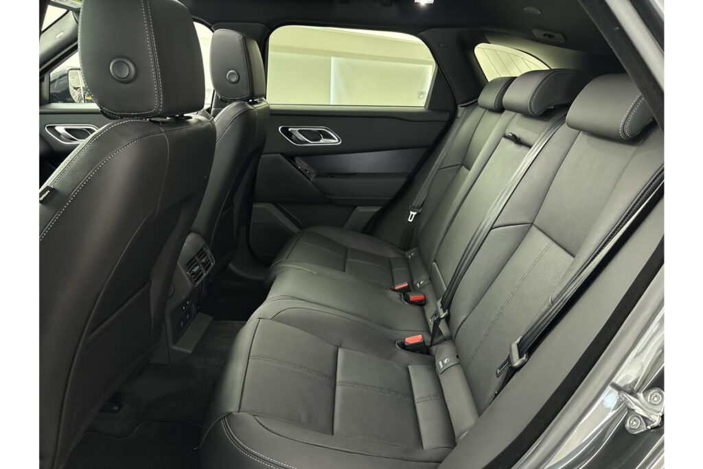 Land Rover Range Rover Velar P400e Belgravia Edition, foto 13 van 46