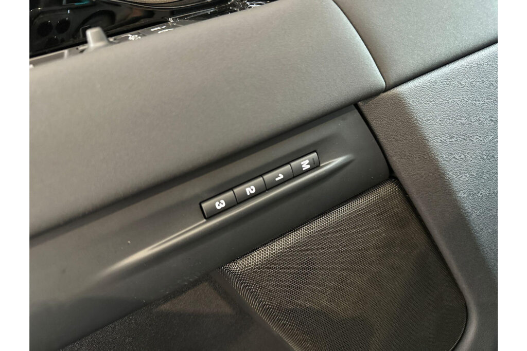 Land Rover Range Rover Evoque P270e SE Dynamic Edition, foto 12 van 24