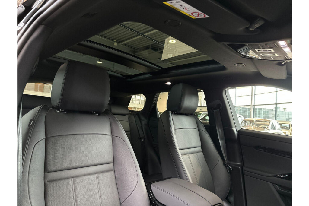 Land Rover Range Rover Evoque P270e SE Dynamic Edition, foto 14 van 24