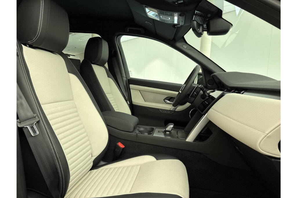 Land Rover Discovery Sport P270e Landmark Edition, foto 6 van 28