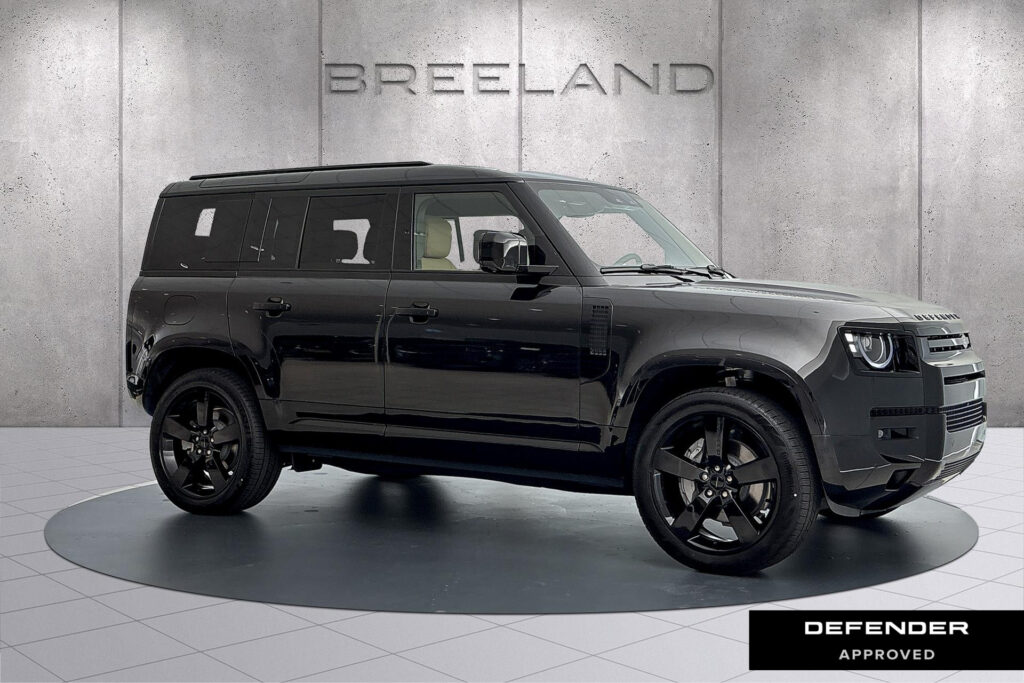 Land Rover Defender 110 P300e HSE Dynamic Edition, foto 4 van 42