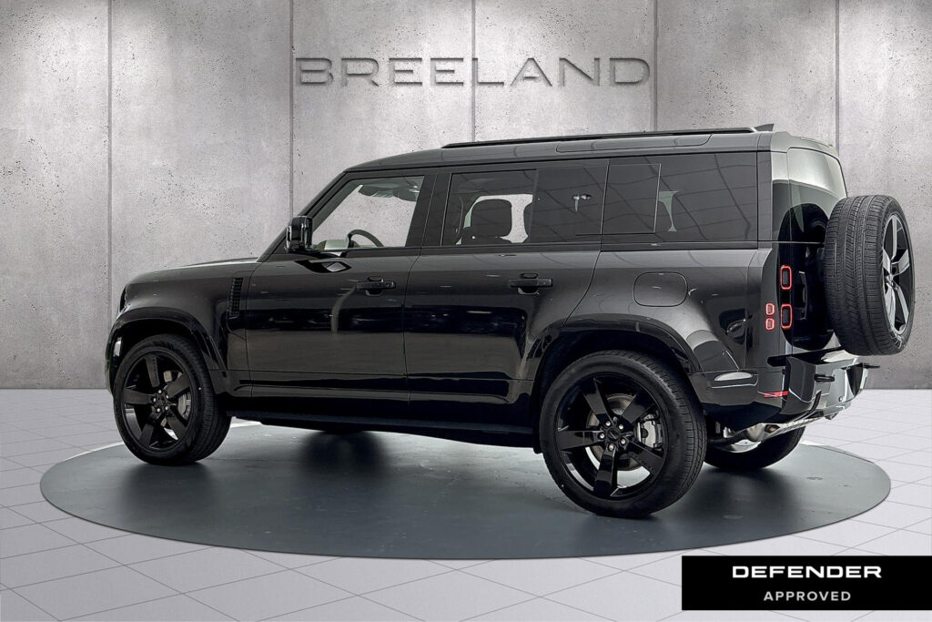 Land Rover Defender 110 P300e HSE Dynamic Edition, foto 5 van 42