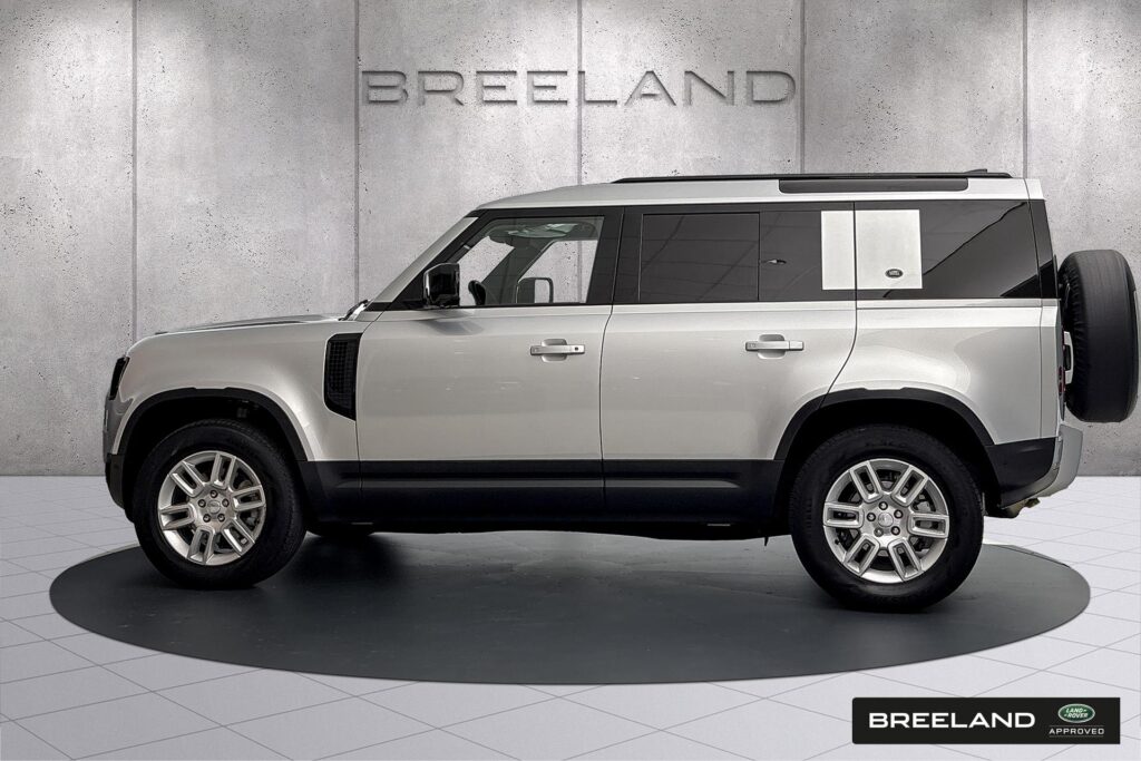Land Rover Defender Commercial 3.0 6-cil D200 110 S, foto 4 van 28