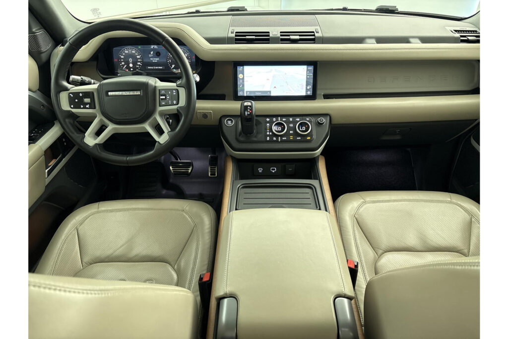Land Rover Defender 110 P400 6-cil HSE, foto 7 van 38