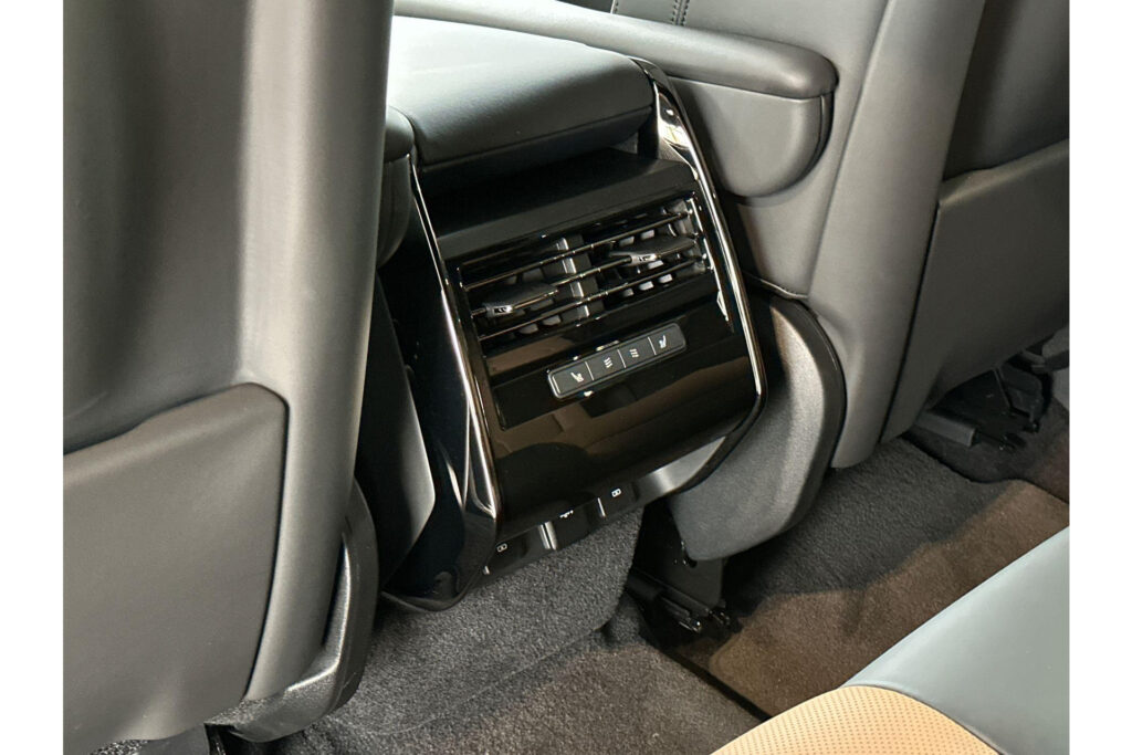 Land Rover Range Rover Sport P440e Dynamic SE, foto 30 van 30