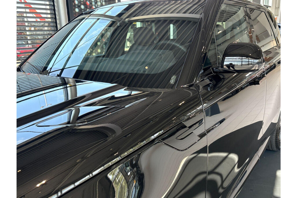 Land Rover Range Rover Sport 3.0 P460e Dynamic SE, foto 9 van 24