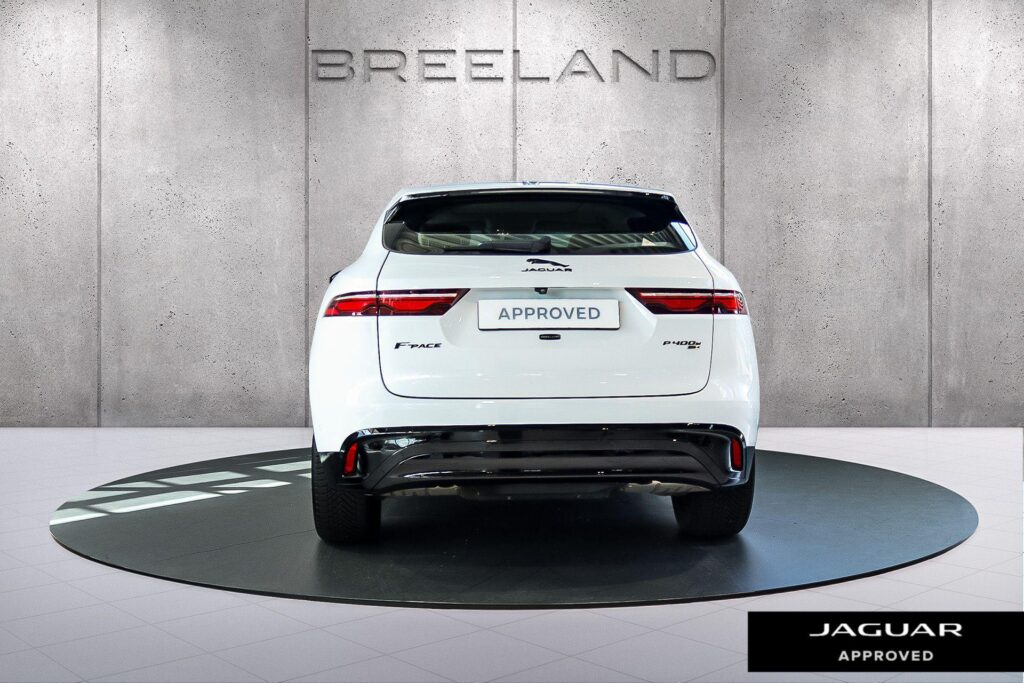 Jaguar F-PACE P400e S, foto 7 van 23