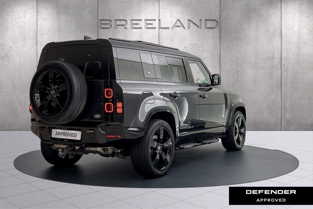 Land Rover Defender 110 P400e X-Dynamic HSE, foto 18 van 33