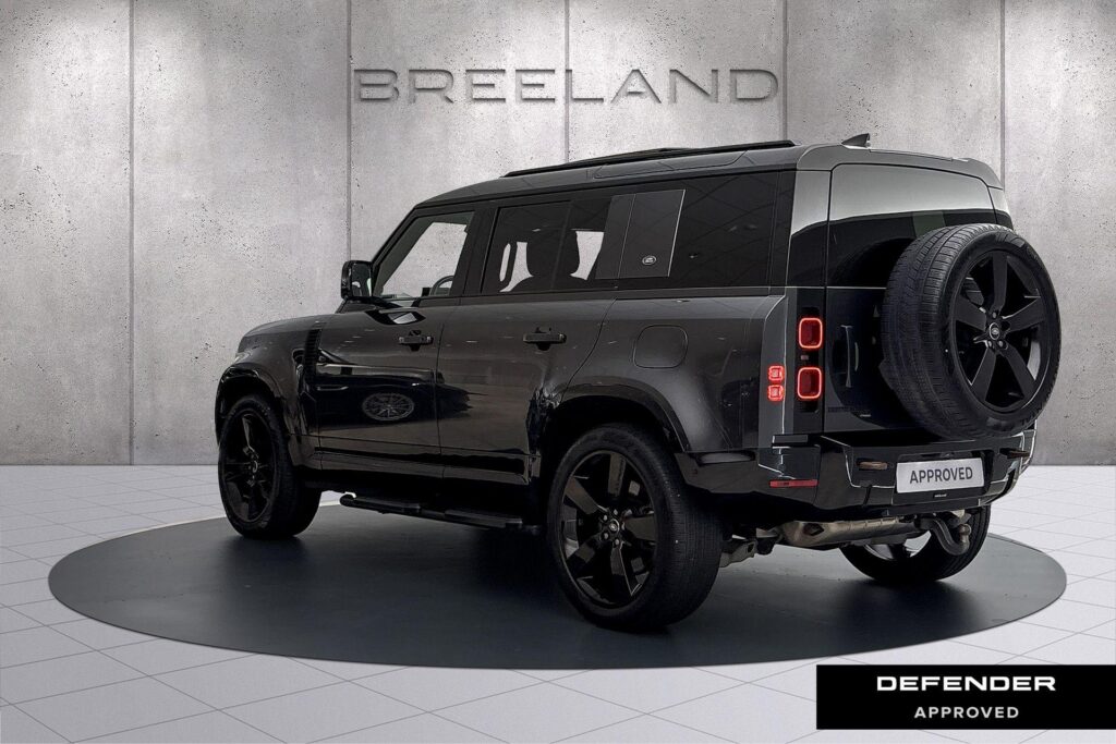 Land Rover Defender 110 P400e X-Dynamic HSE, foto 3 van 33