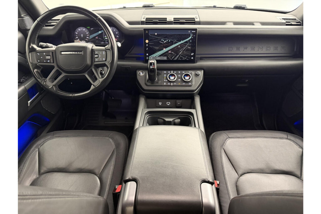 Land Rover Defender 110 P400e X-Dynamic HSE, foto 7 van 33