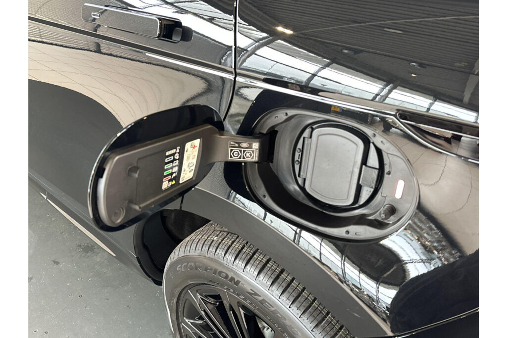 Land Rover Range Rover Evoque P270e Dynamic SE, foto 23 van 24