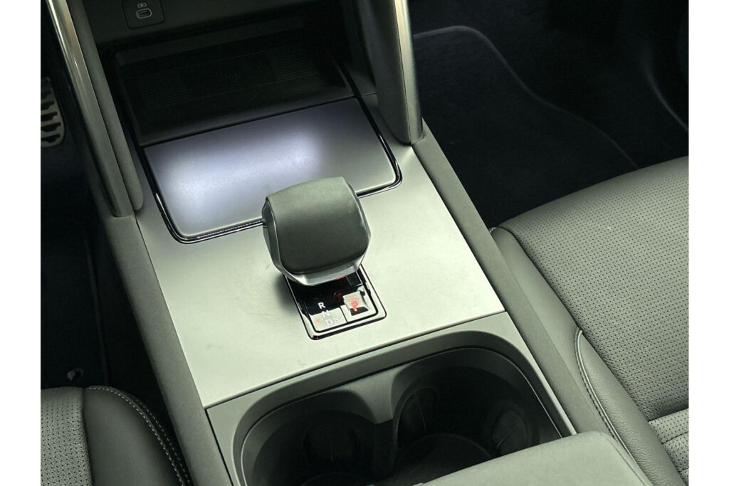 Land Rover Discovery Sport P270e Landmark Edition, foto 15 van 26