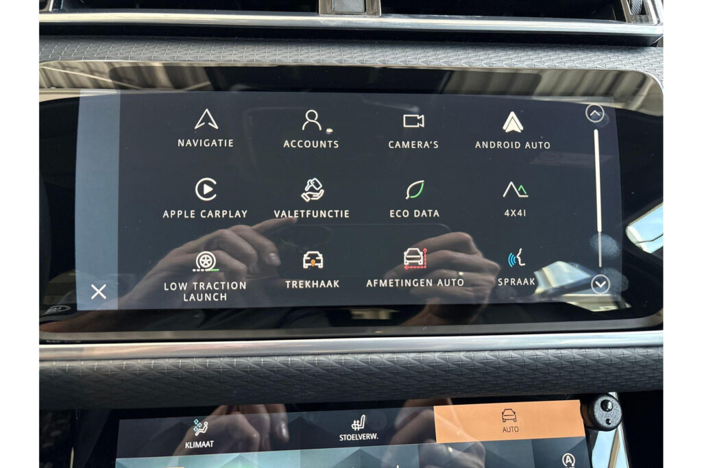 Land Rover Range Rover Velar P400e S, foto 19 van 23