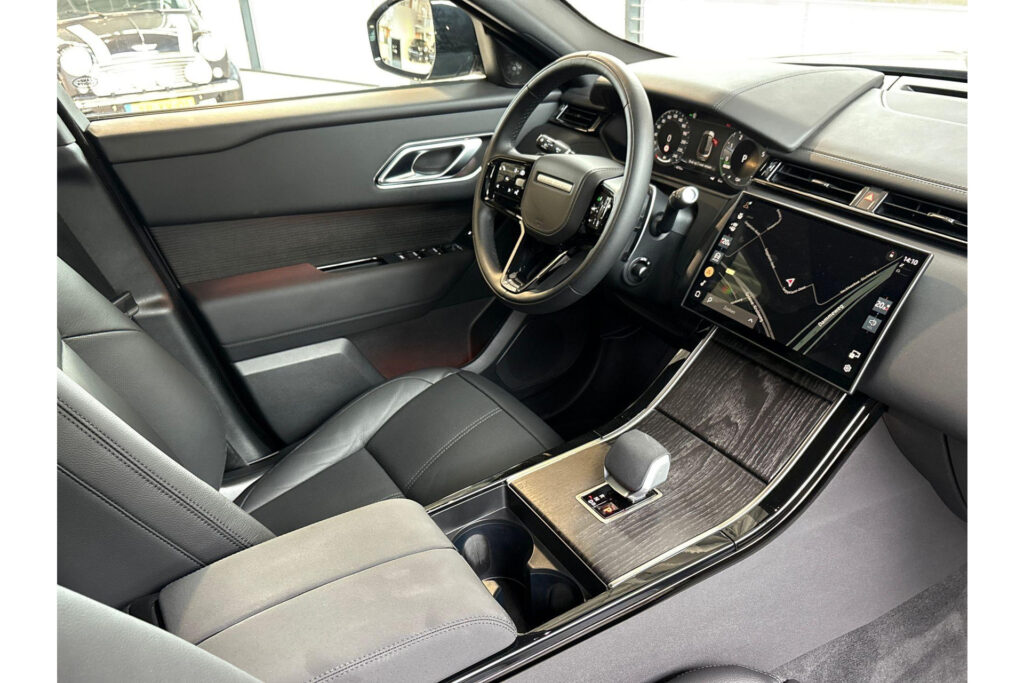Land Rover Range Rover Velar P400e Dynamic SE, foto 26 van 36