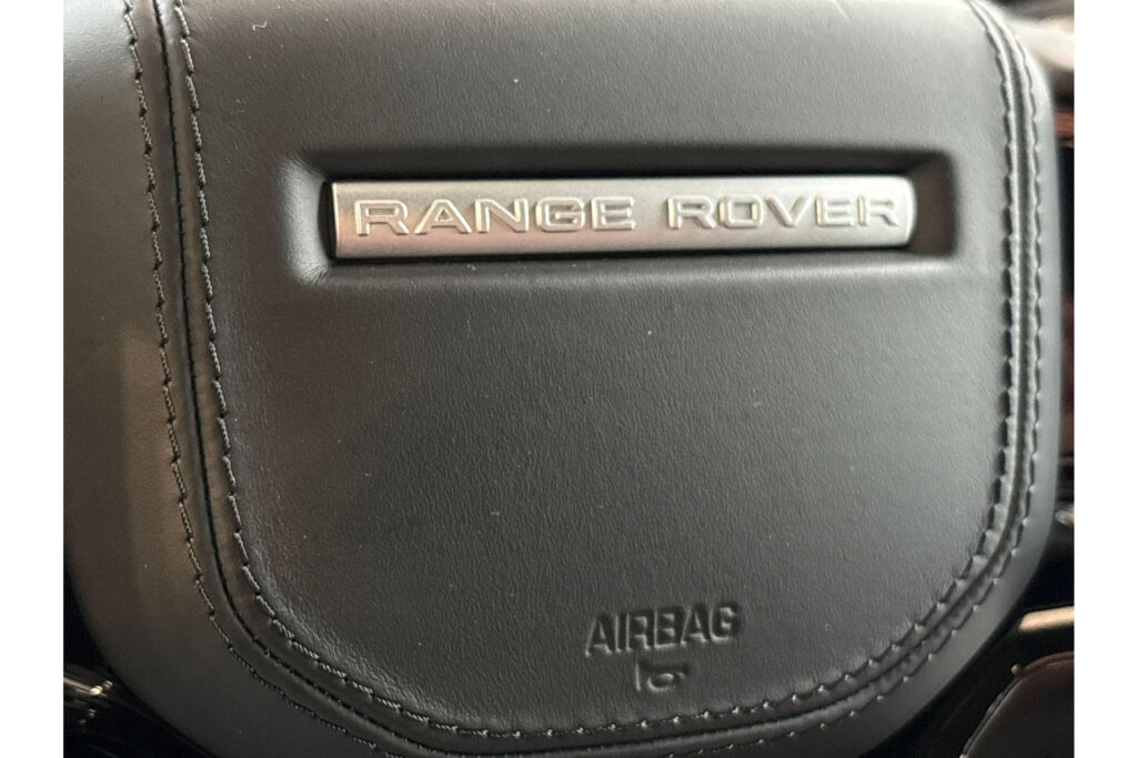 Land Rover Range Rover Velar P400e Dynamic SE, foto 36 van 36