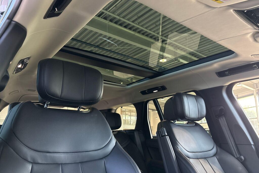 Land Rover Range Rover P550e Autobiography, foto 13 van 28