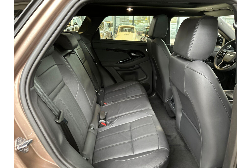 Land Rover Range Rover Evoque P270e AWD Dynamic SE, foto 5 van 24